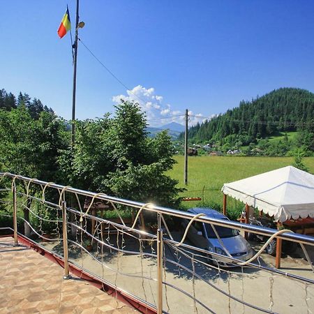 Pensiunea Paradiso Poiana Teiului Luaran gambar